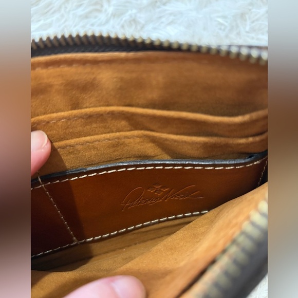 Patricia Nash Leather Wristlet/Clutch/Wallet - NWOT - tan - Picture 5 of 7